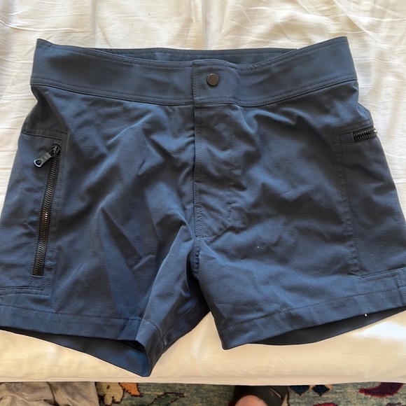 Everest isles Swim Trunks - Picture 1 of 3